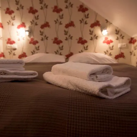 Galeria Vendégház 3*